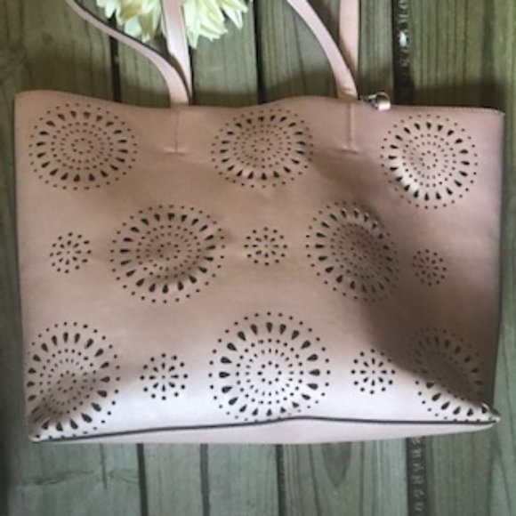 NWOT large pink cutout tote - Picture 2 of 8